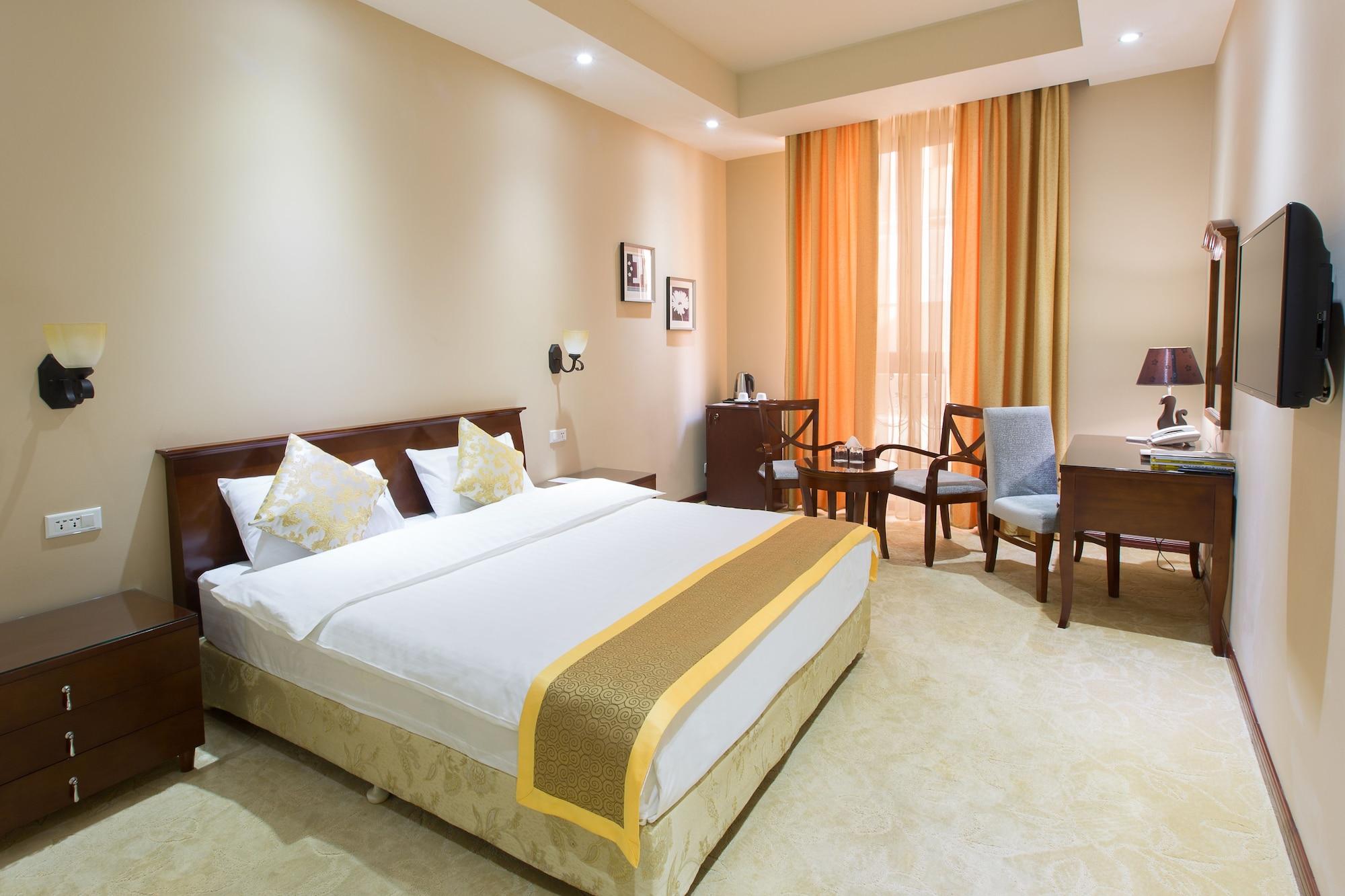 Diamond Hotel Yerevan Ngoại thất bức ảnh